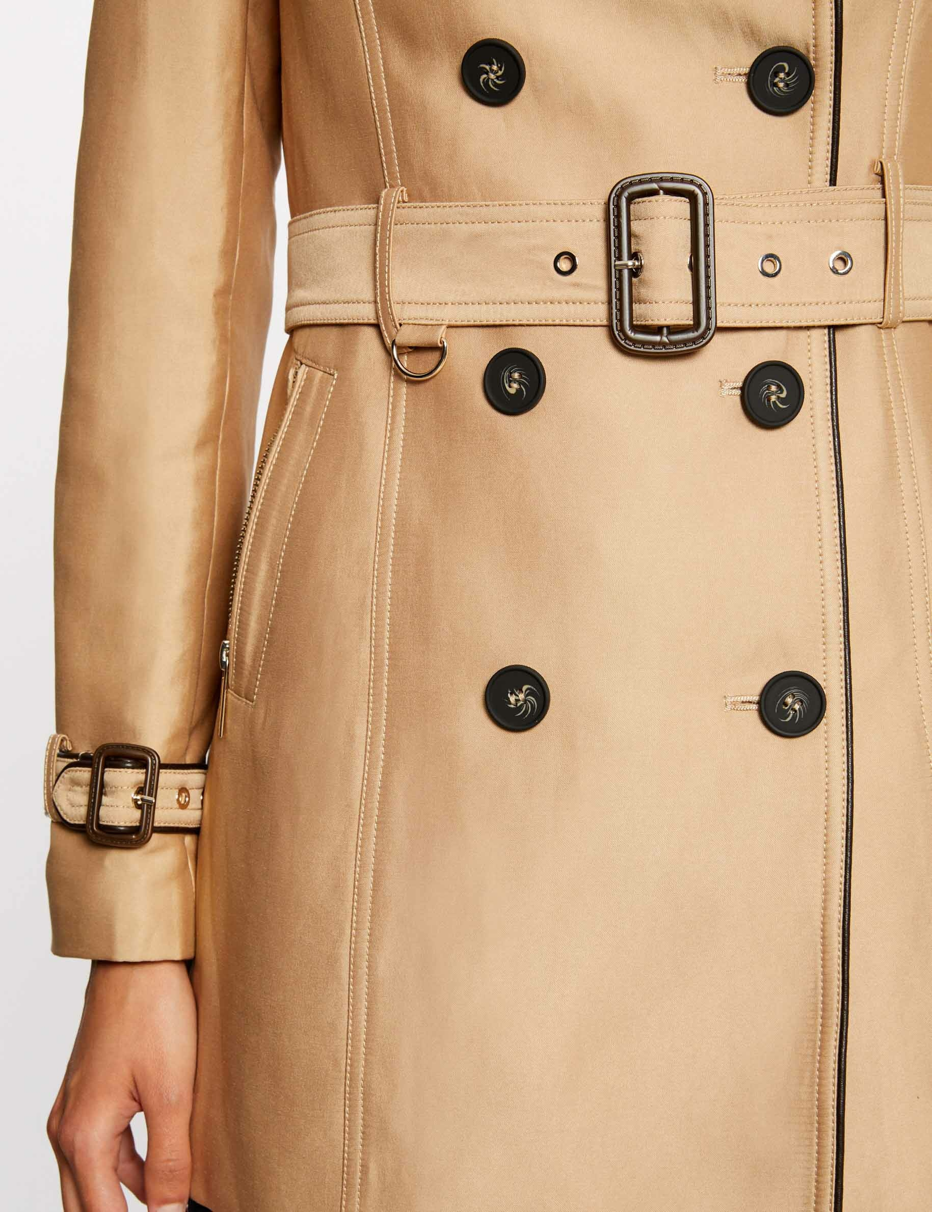 Rechte trenchcoat met knopen en ceintuur beige vrouw