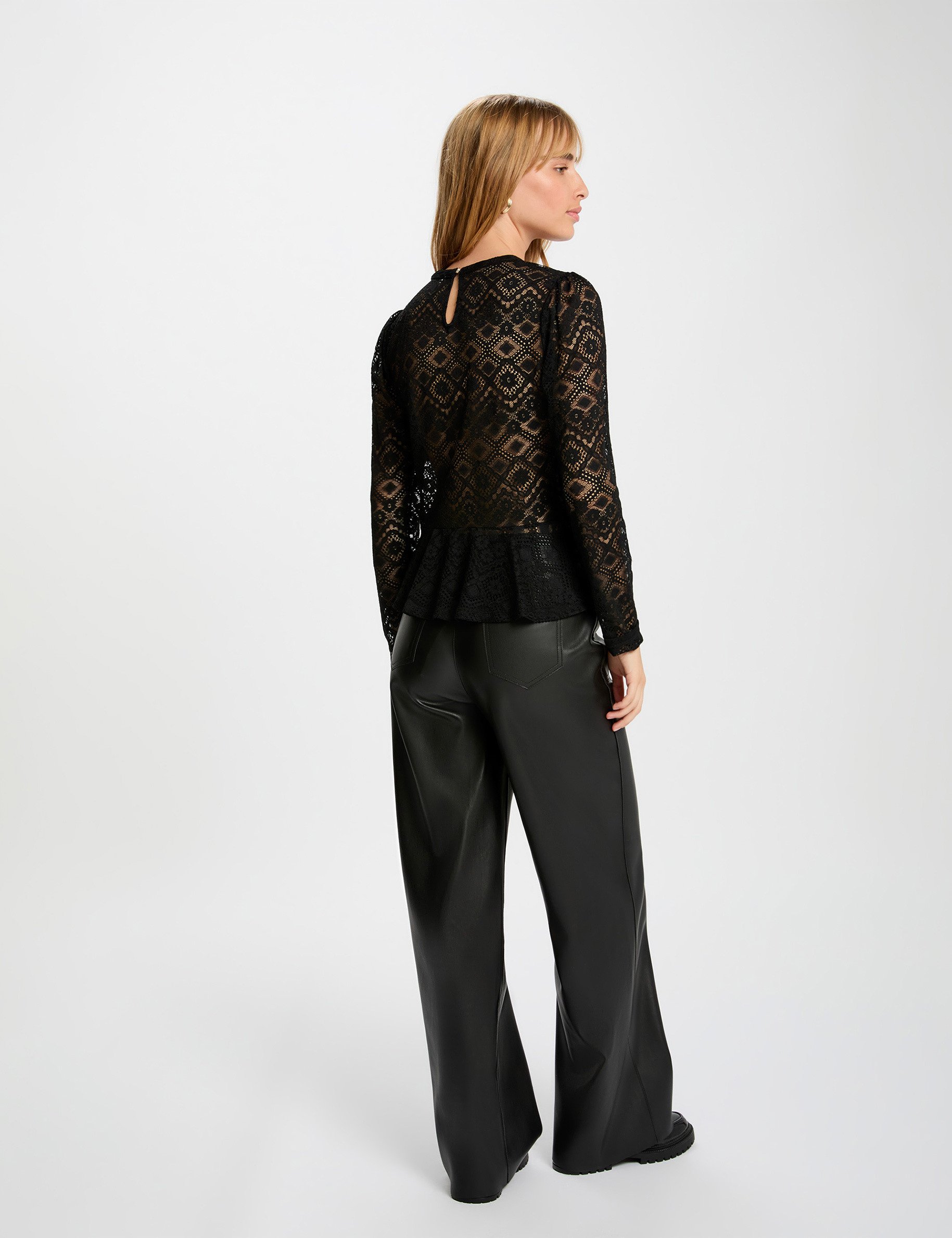 Getailleerd kanten T-shirt zwart vrouw