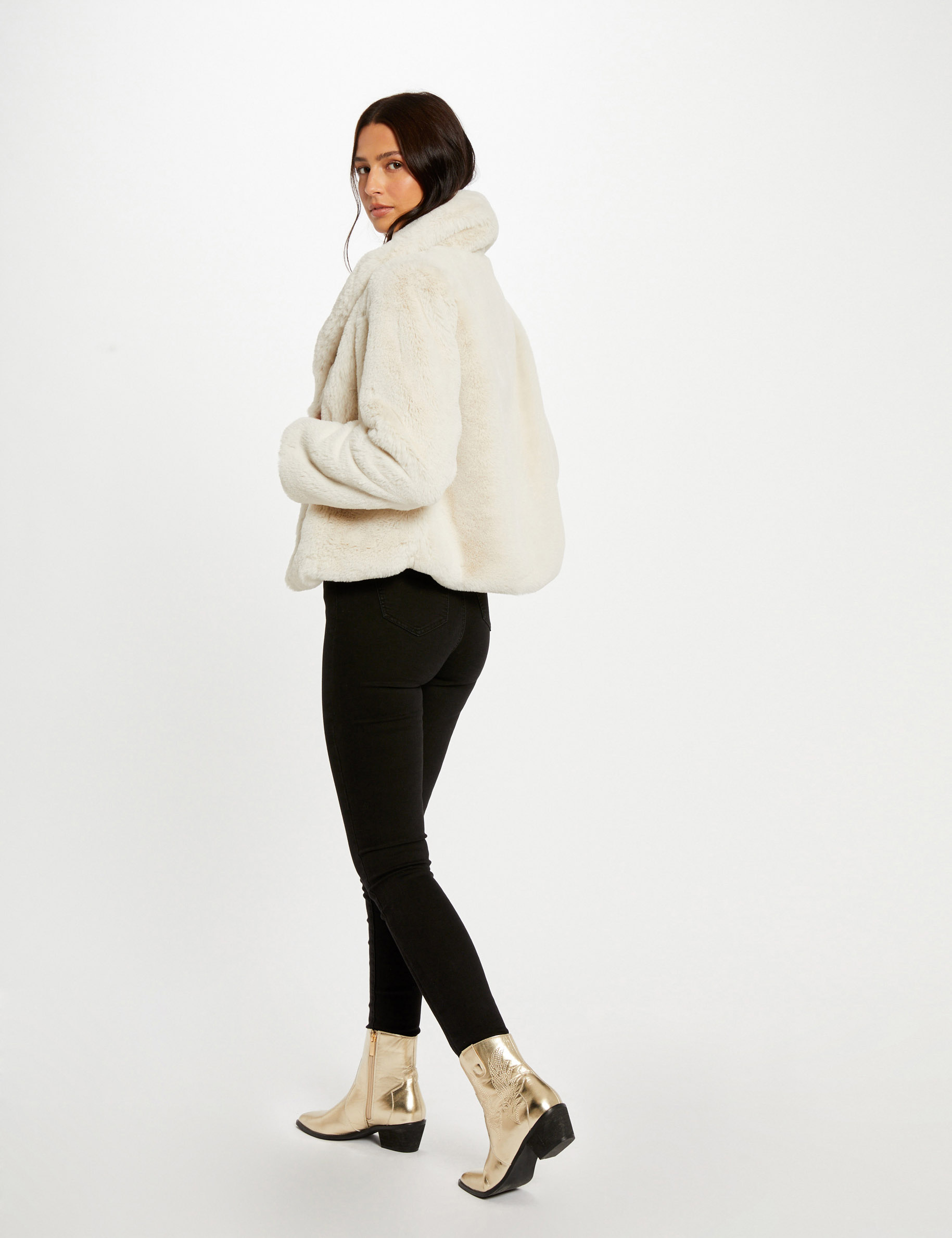 Manteau imitation fourrure ivoire femme