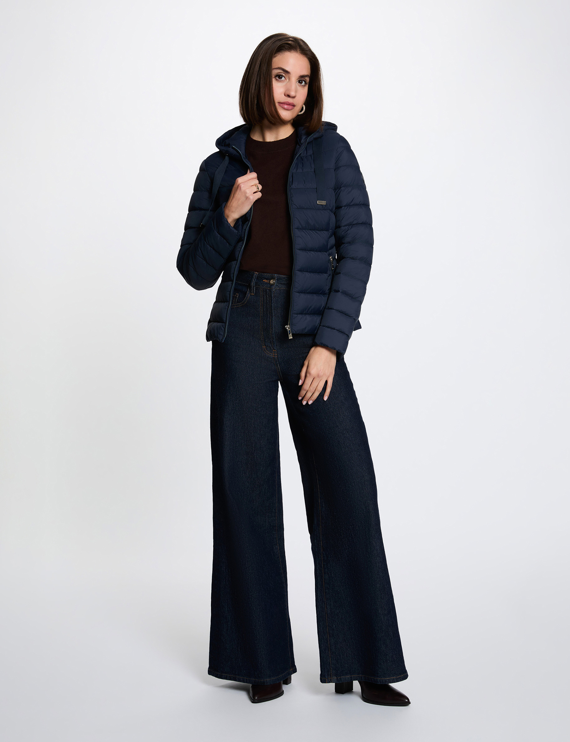 Doudoune &agrave; capuche bleu marine femme