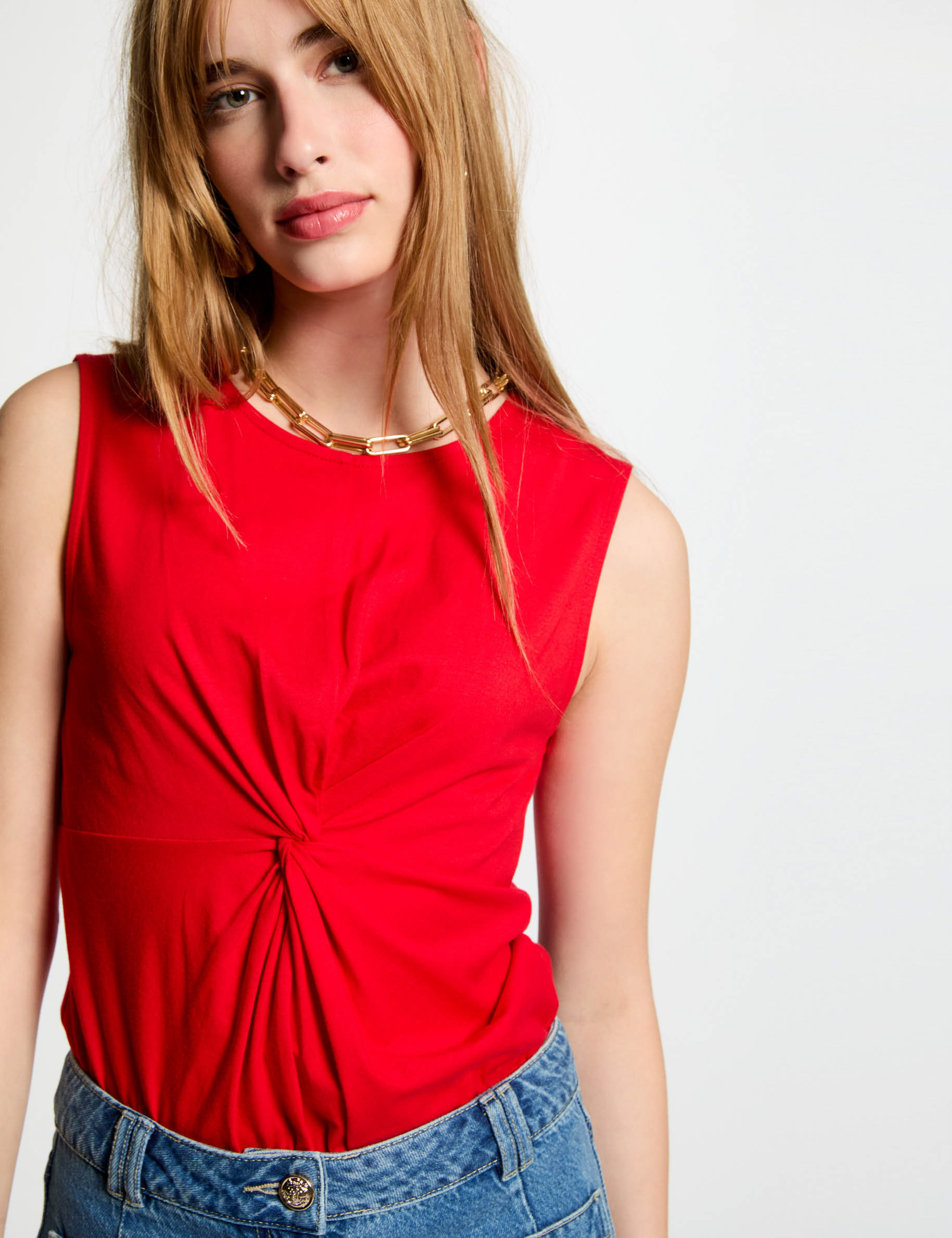 t shirt sans manches rouge femme T-shirt sans manches rouge femme
