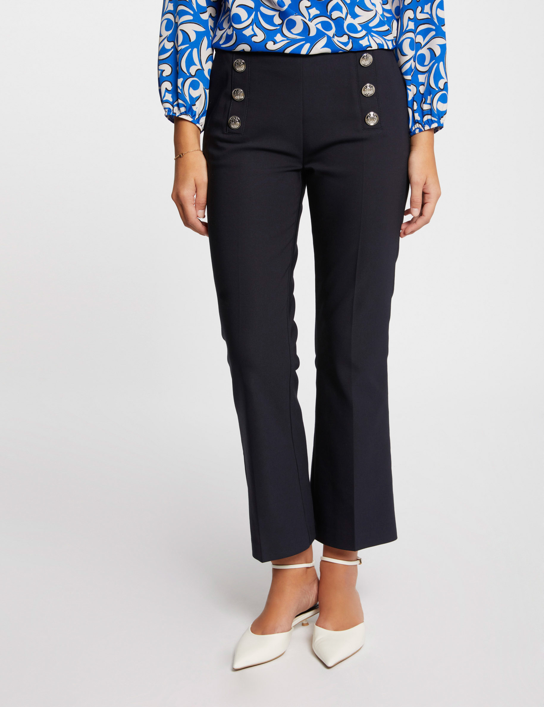 Flare broek met knopen marine vrouw