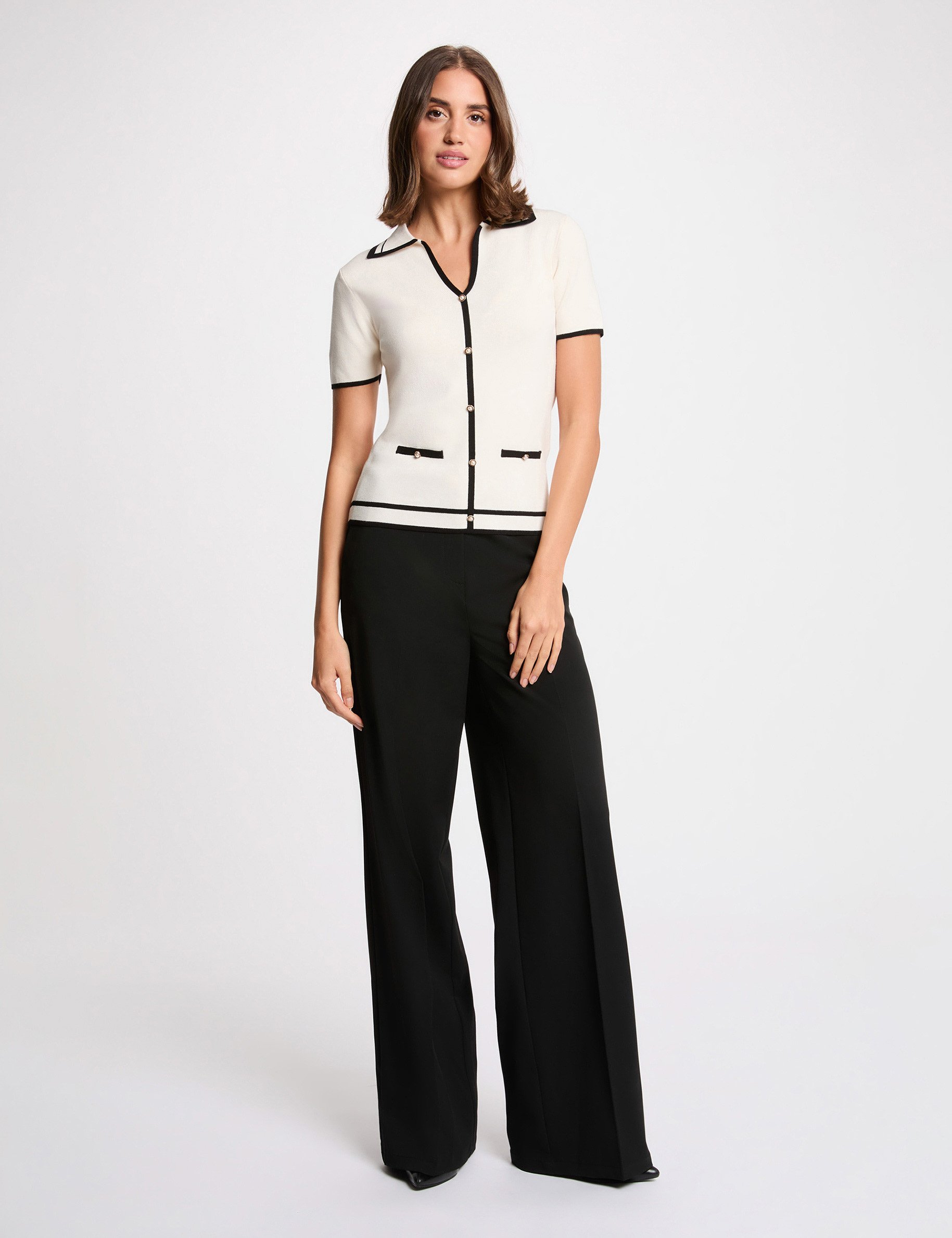 Gestreepte aansluitende trui ivoor vrouw