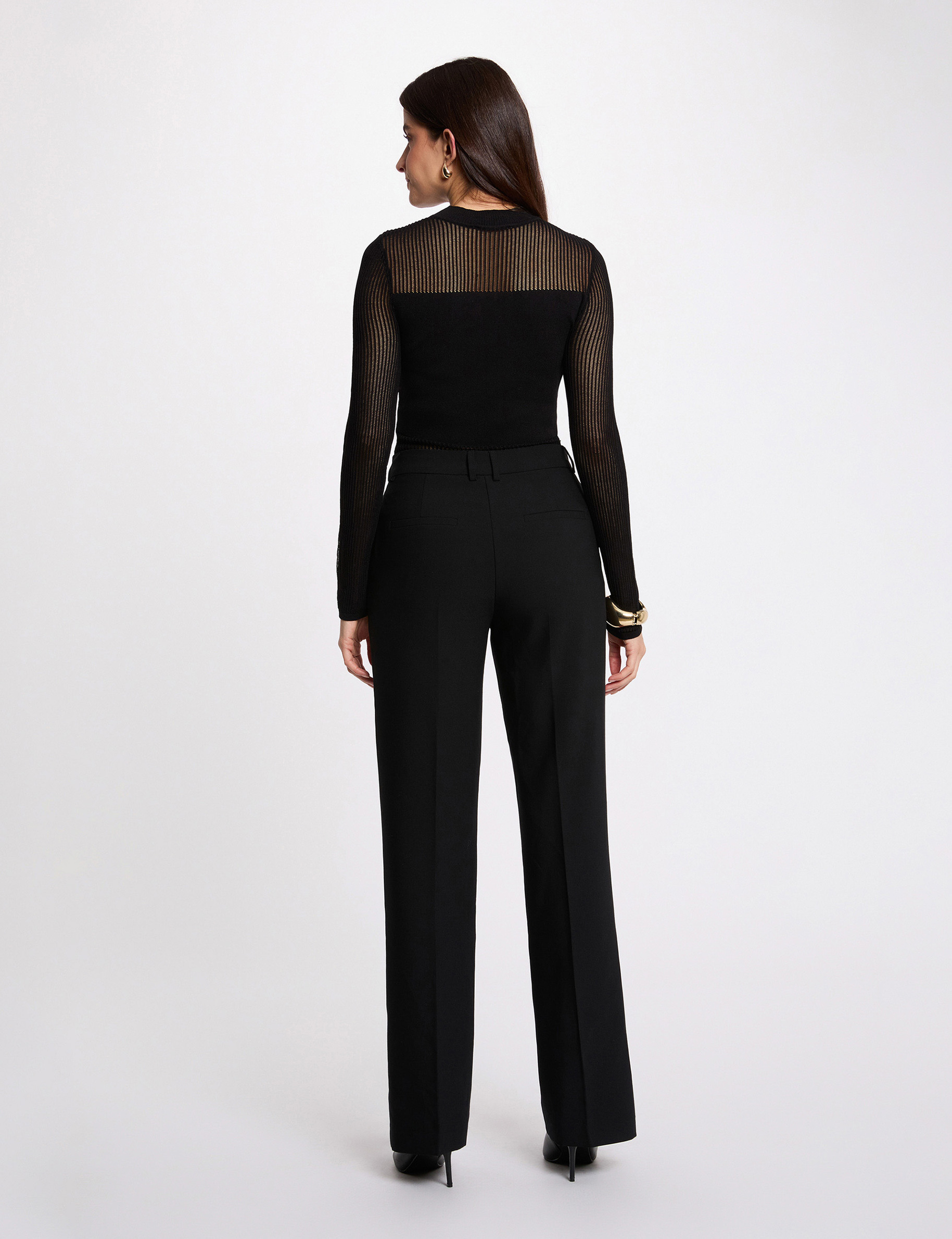 Pull ajour&eacute; col montant noir femme