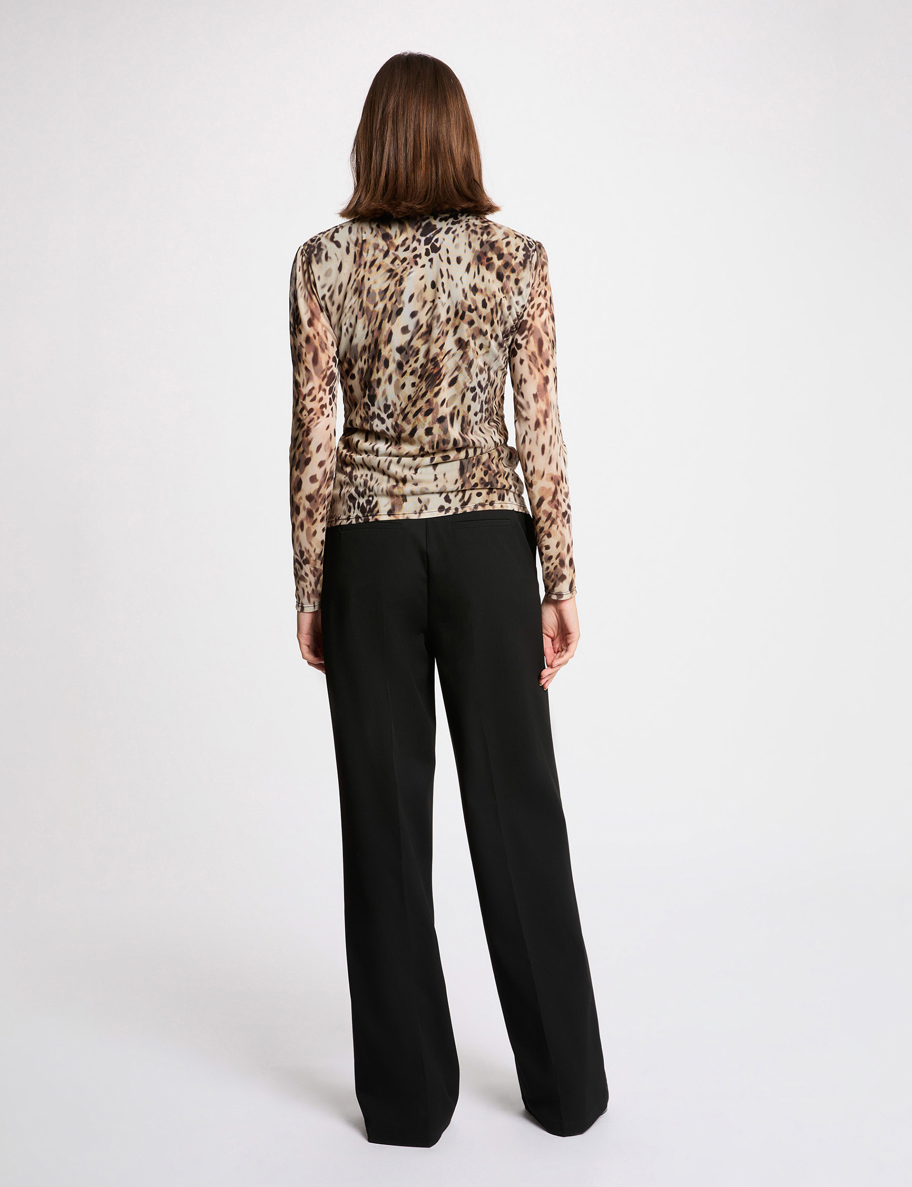 Getailleerd V-hals T-shirt meerkleurig vrouw