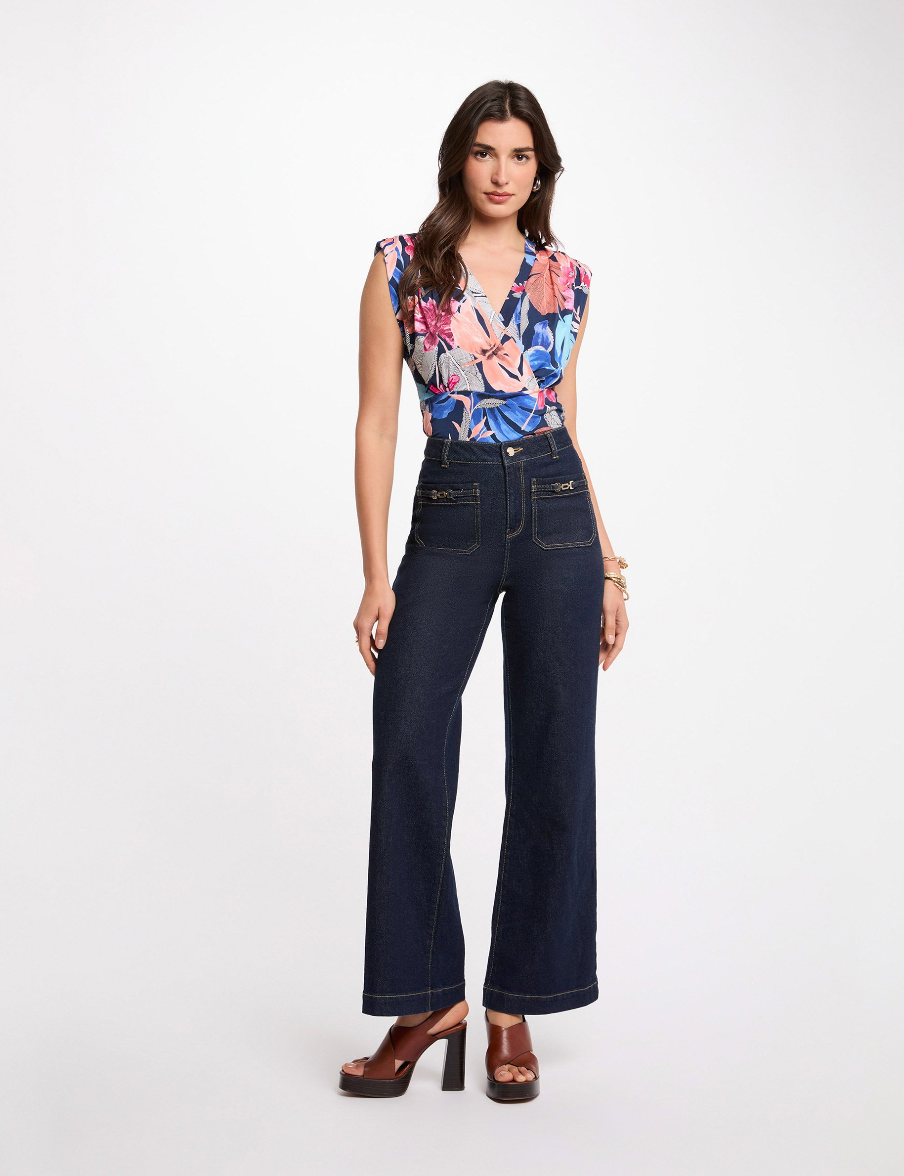 T-shirt ajust&eacute; sans manches multicolore femme