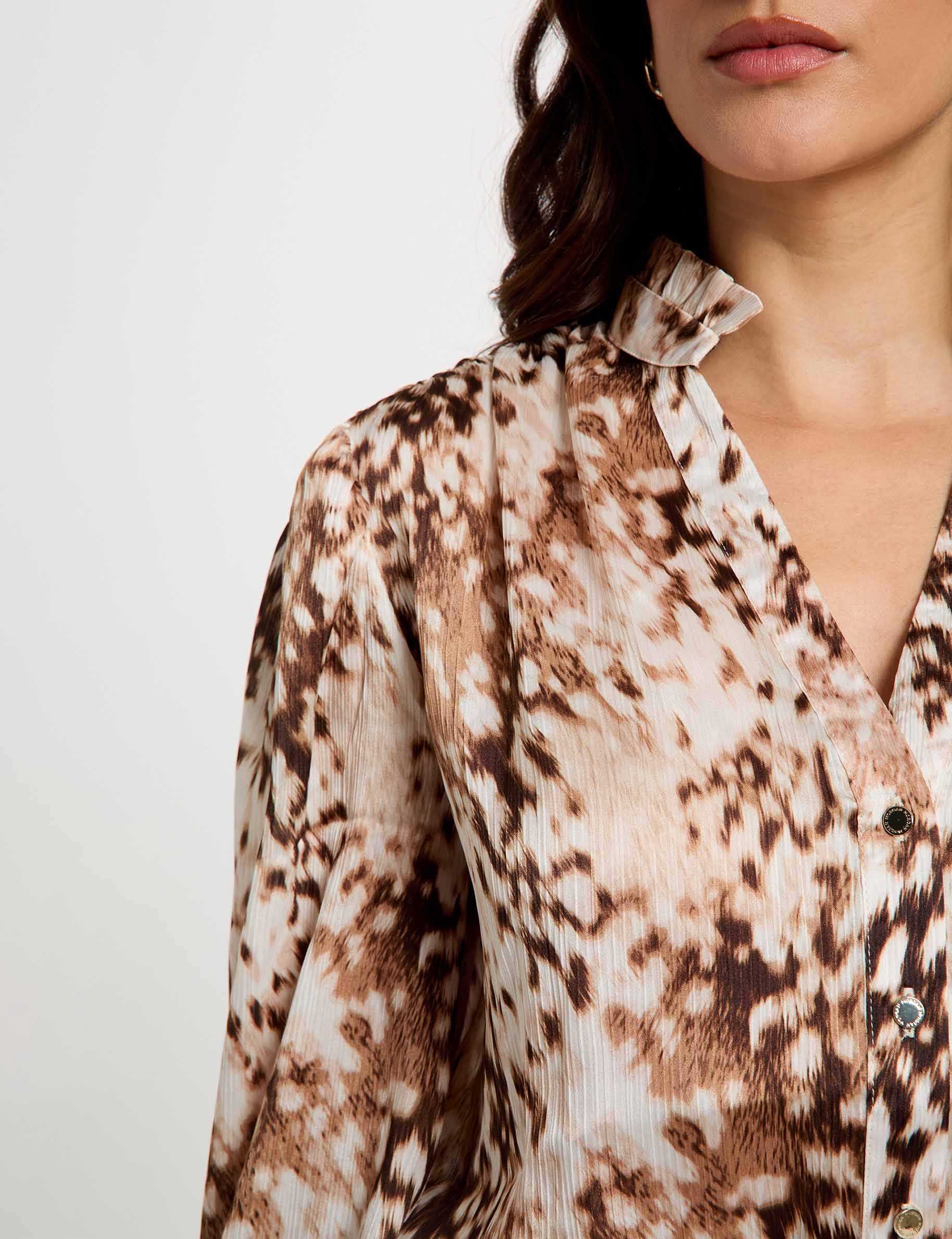 Chemise imprim&eacute;e col v multicolore femme