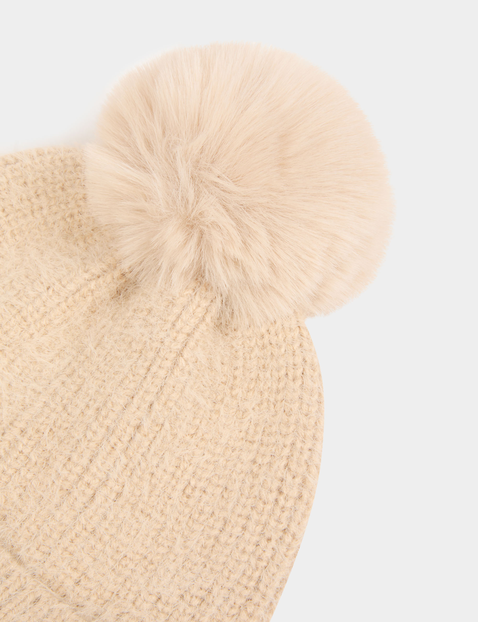bonnet pompon beige femme Bonnet pompon beige femme