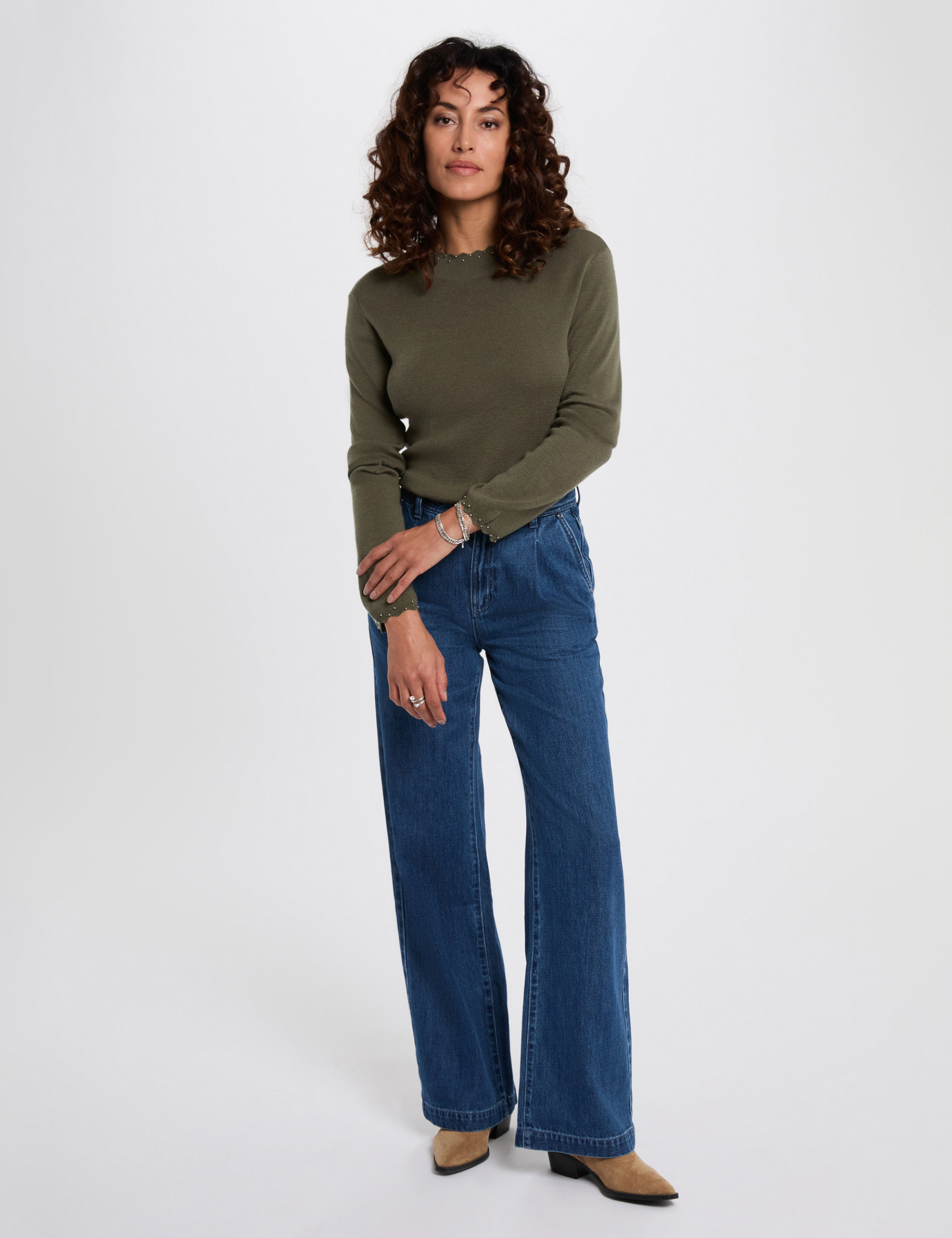 pull ajuste col rond vert kaki femme Pull ajusté col rond vert kaki femme