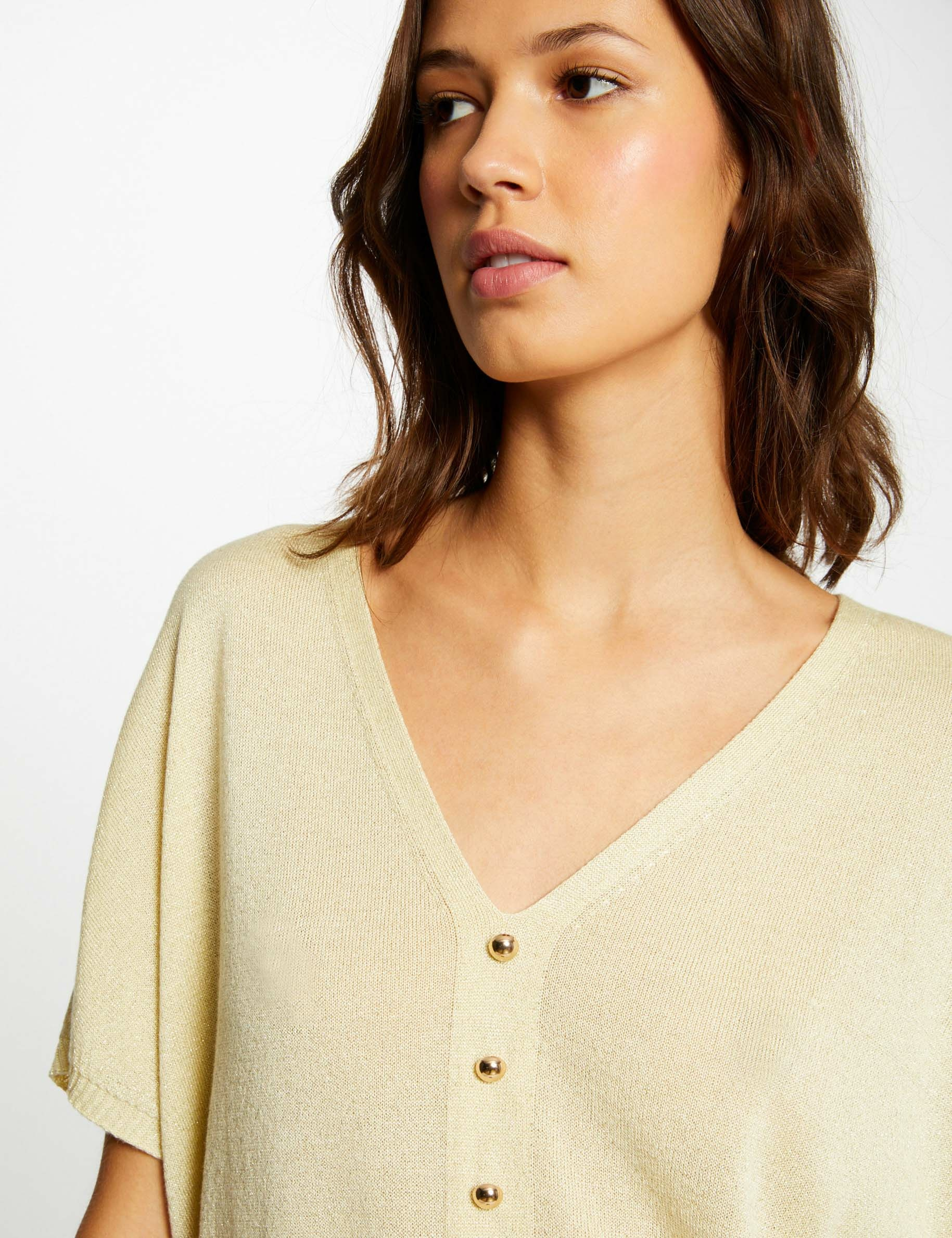 Pull manches courtes avec boutons jaune paille femme