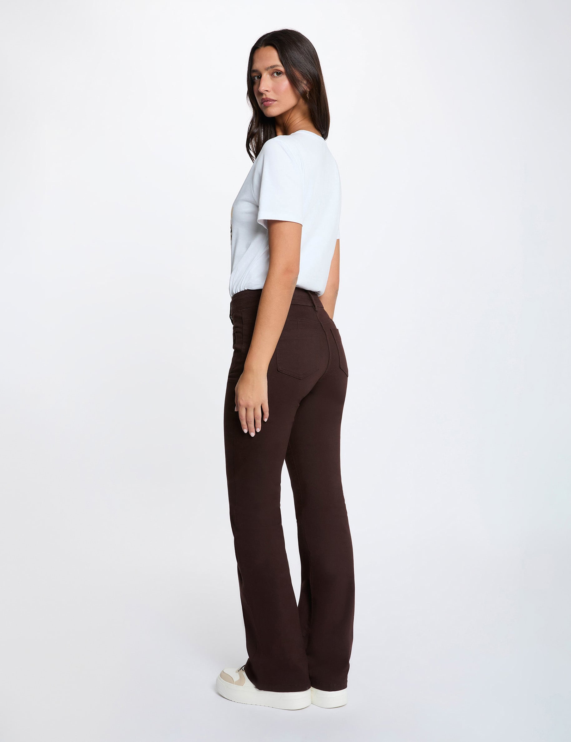 Bootcut broek donker bruin vrouw