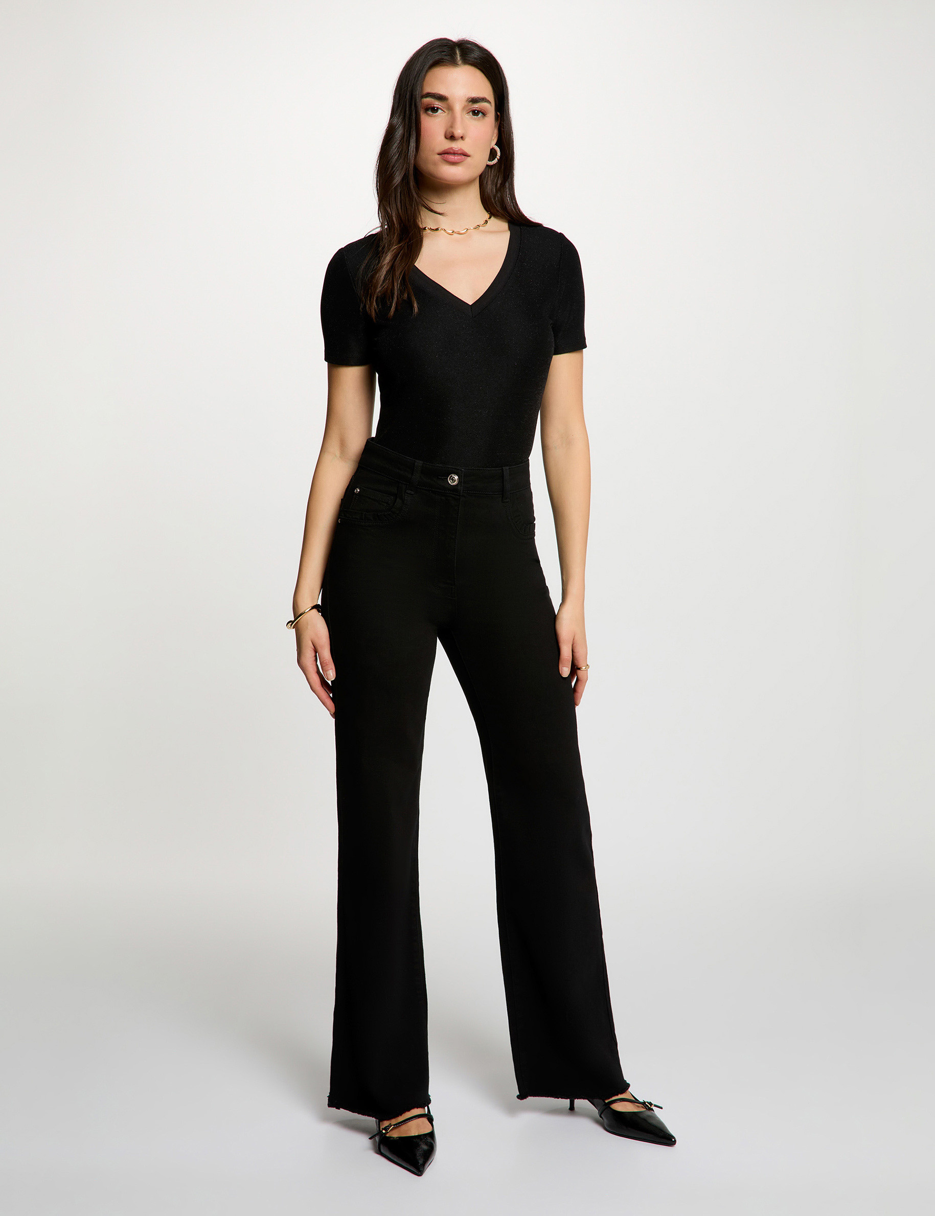 Getailleerd V-hals T-shirt zwart vrouw