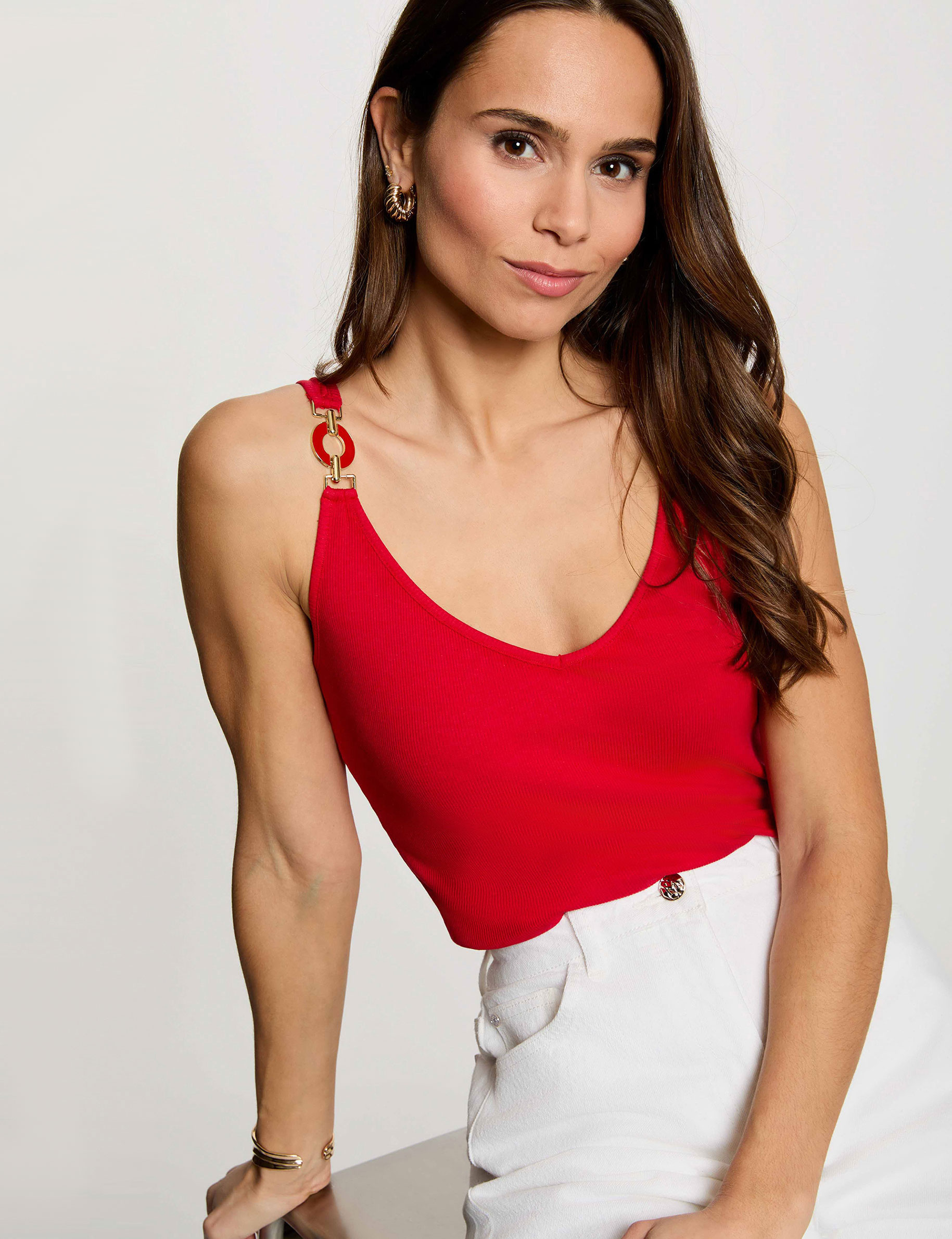 Getailleerde V-hals tanktop rood vrouw