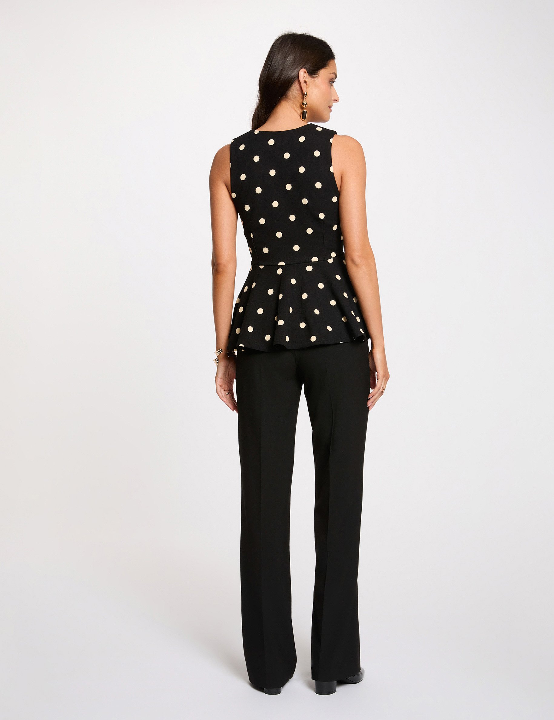 Getailleerde top met V-hals helder wit vrouw