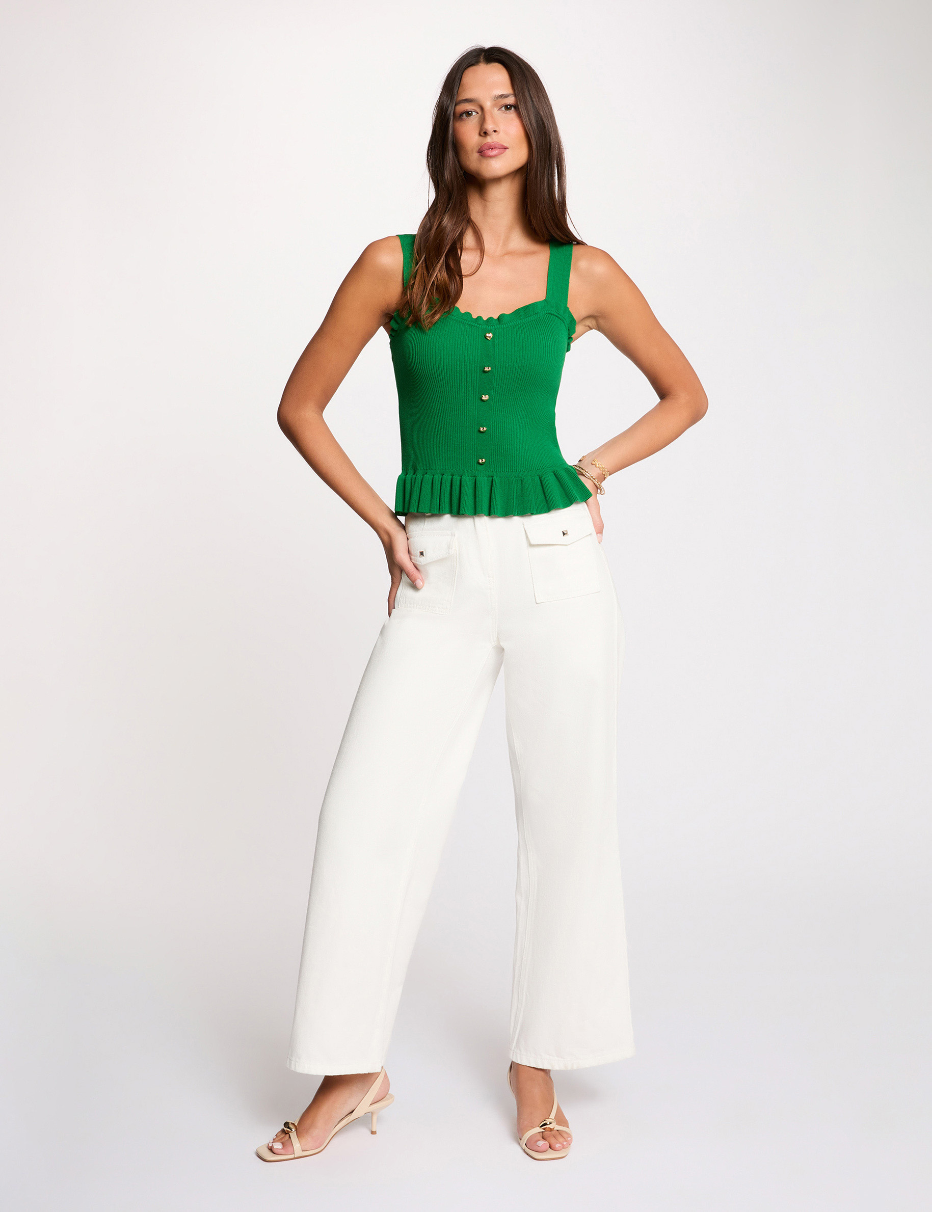 Aangesloten top met vierkante hals weide groen vrouw