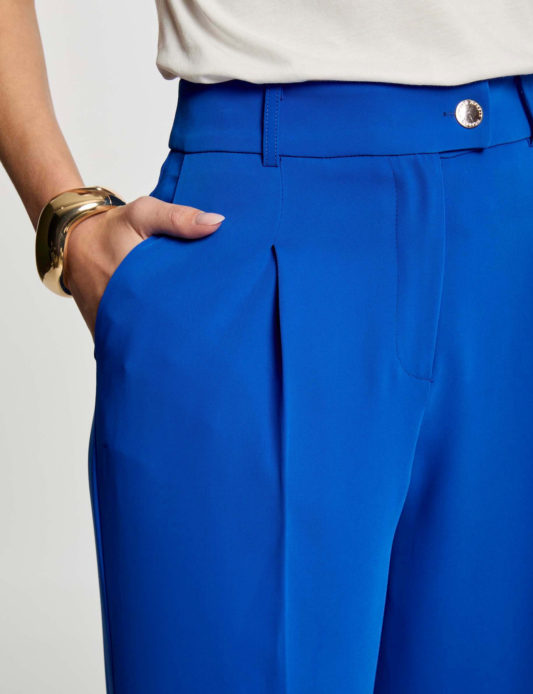 pantalon flare fluide bleu electrique femme Pantalon flare fluide bleu electrique femme