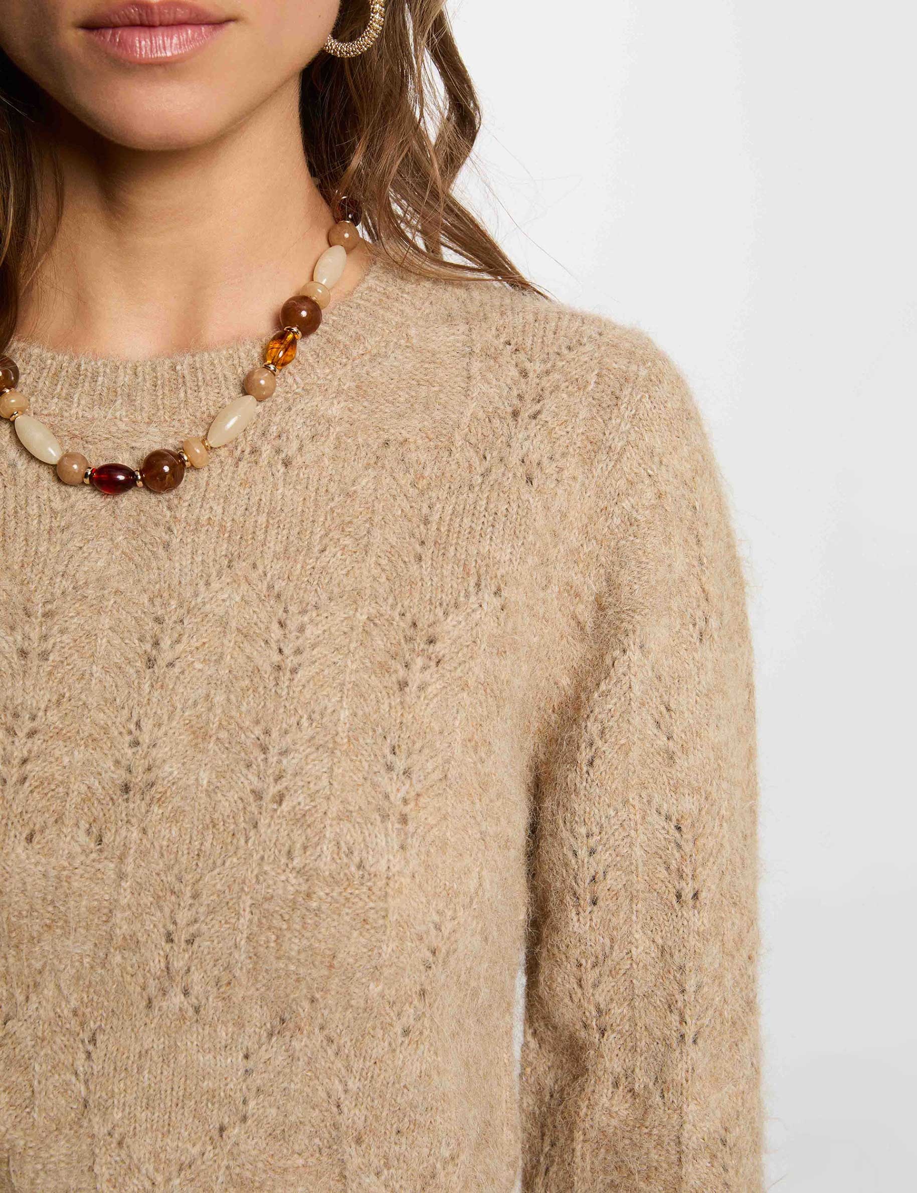 Pull ajour&eacute; col rond beige femme