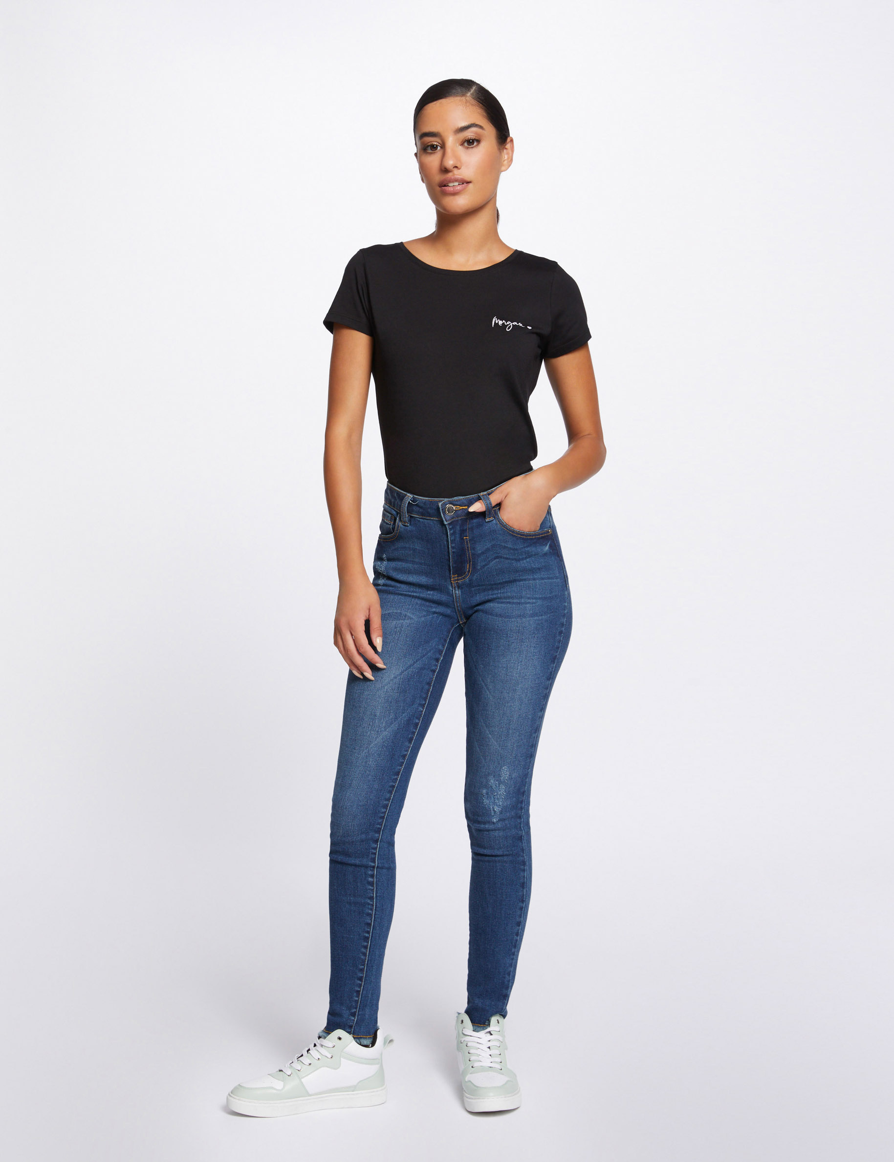 T-shirt met korte mouwen en borduursel zwart vrouw