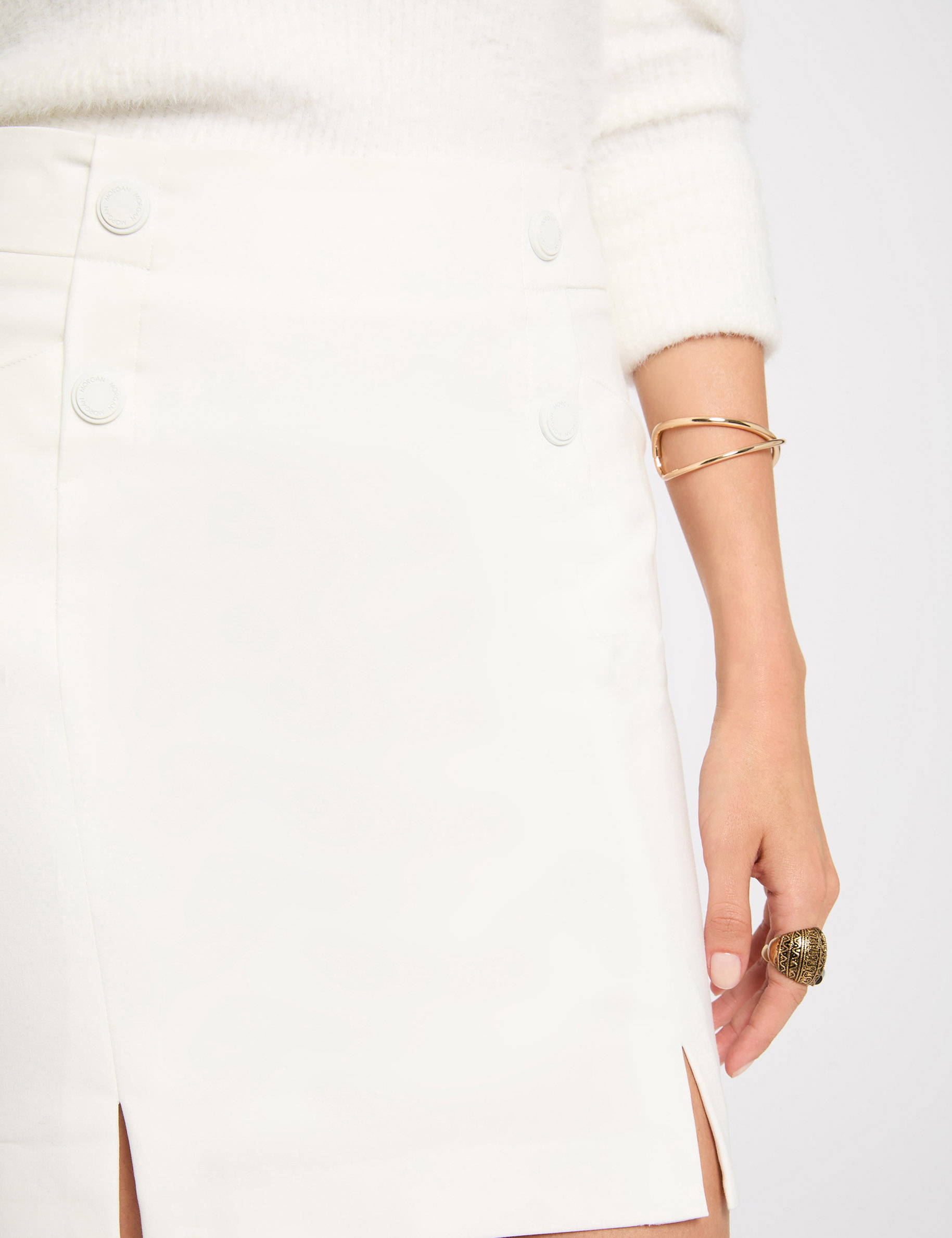 jupe courte a boutons ivoire femme Jupe courte à boutons ivoire femme