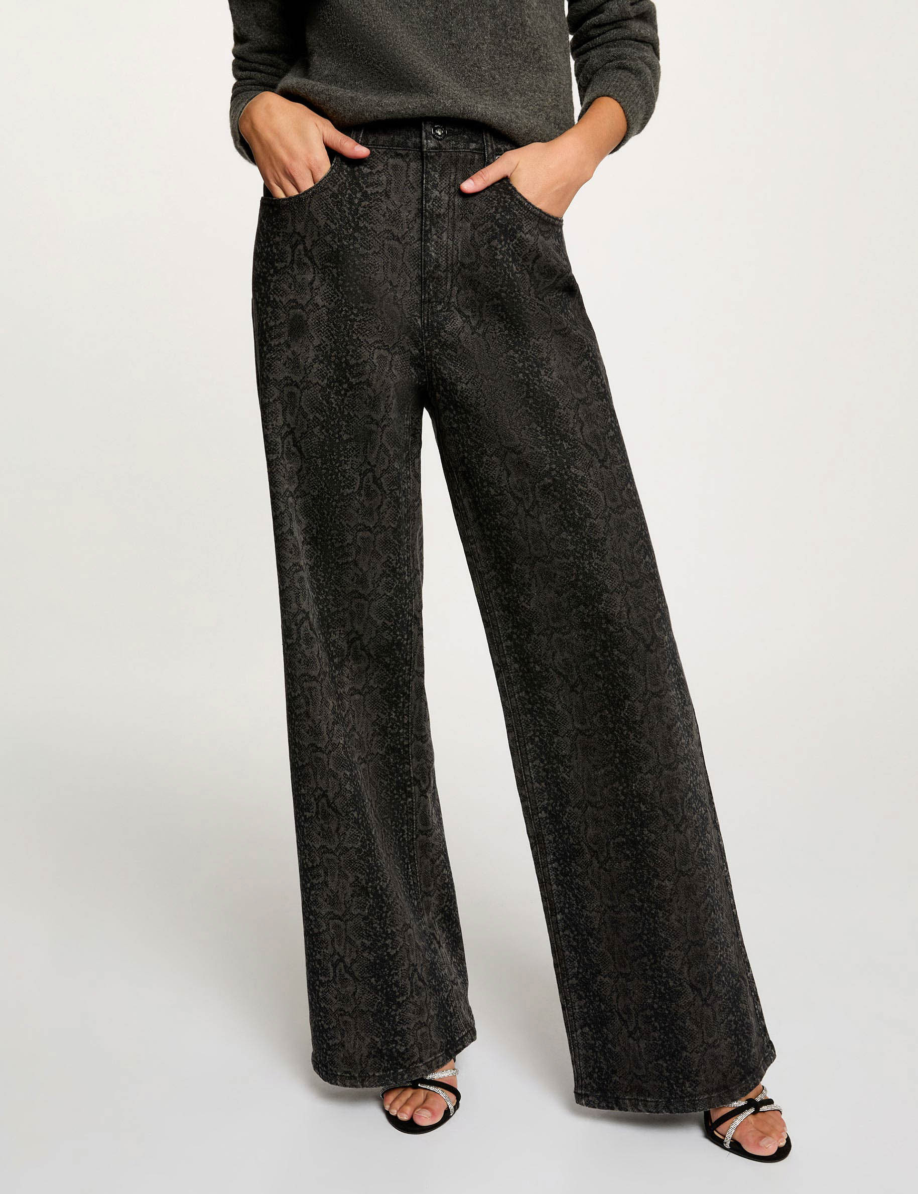 hoge taille wijde jeans meerkleurig vrouw Hoge taille wijde jeans meerkleurig vrouw