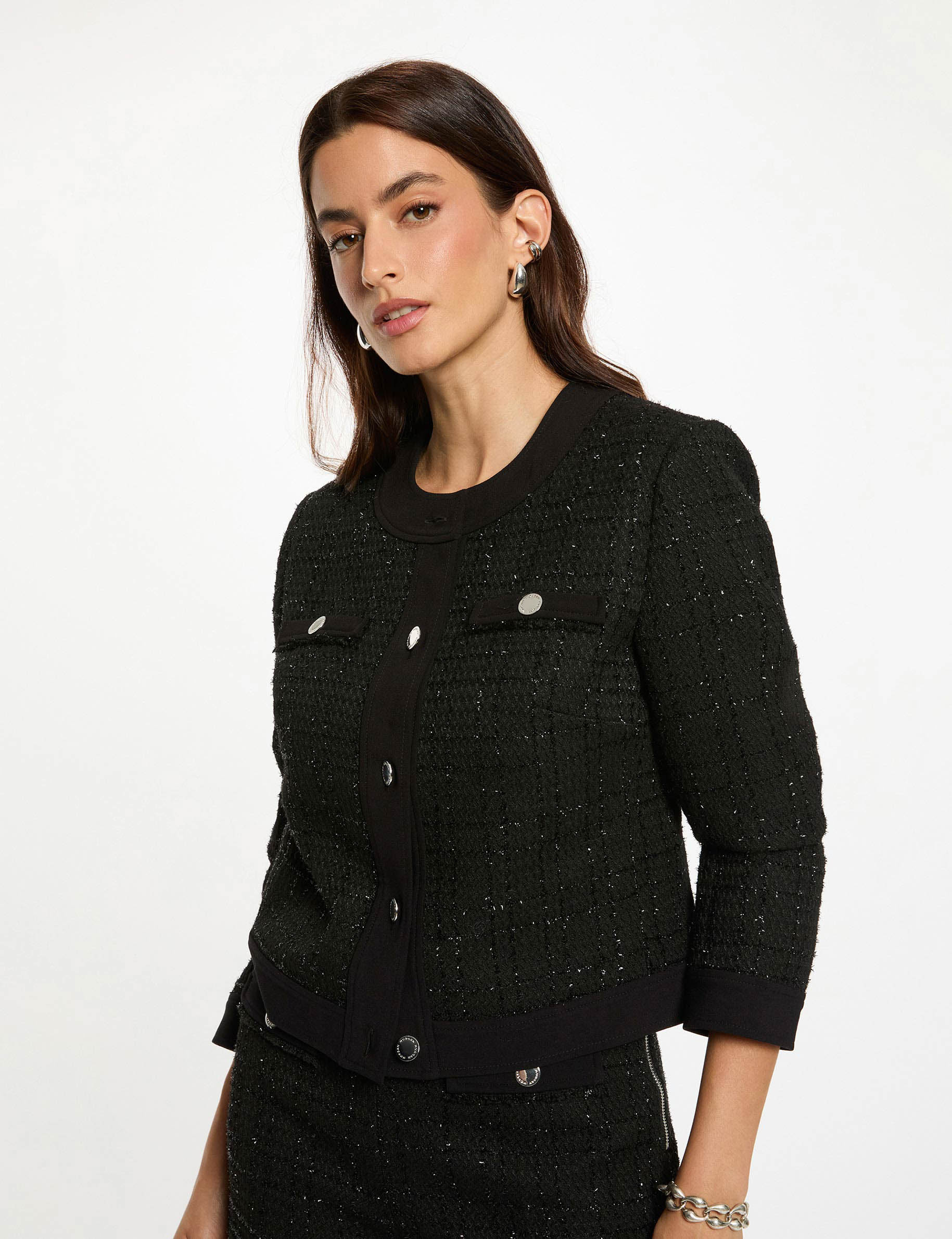 Veste courte ajustée noir femme