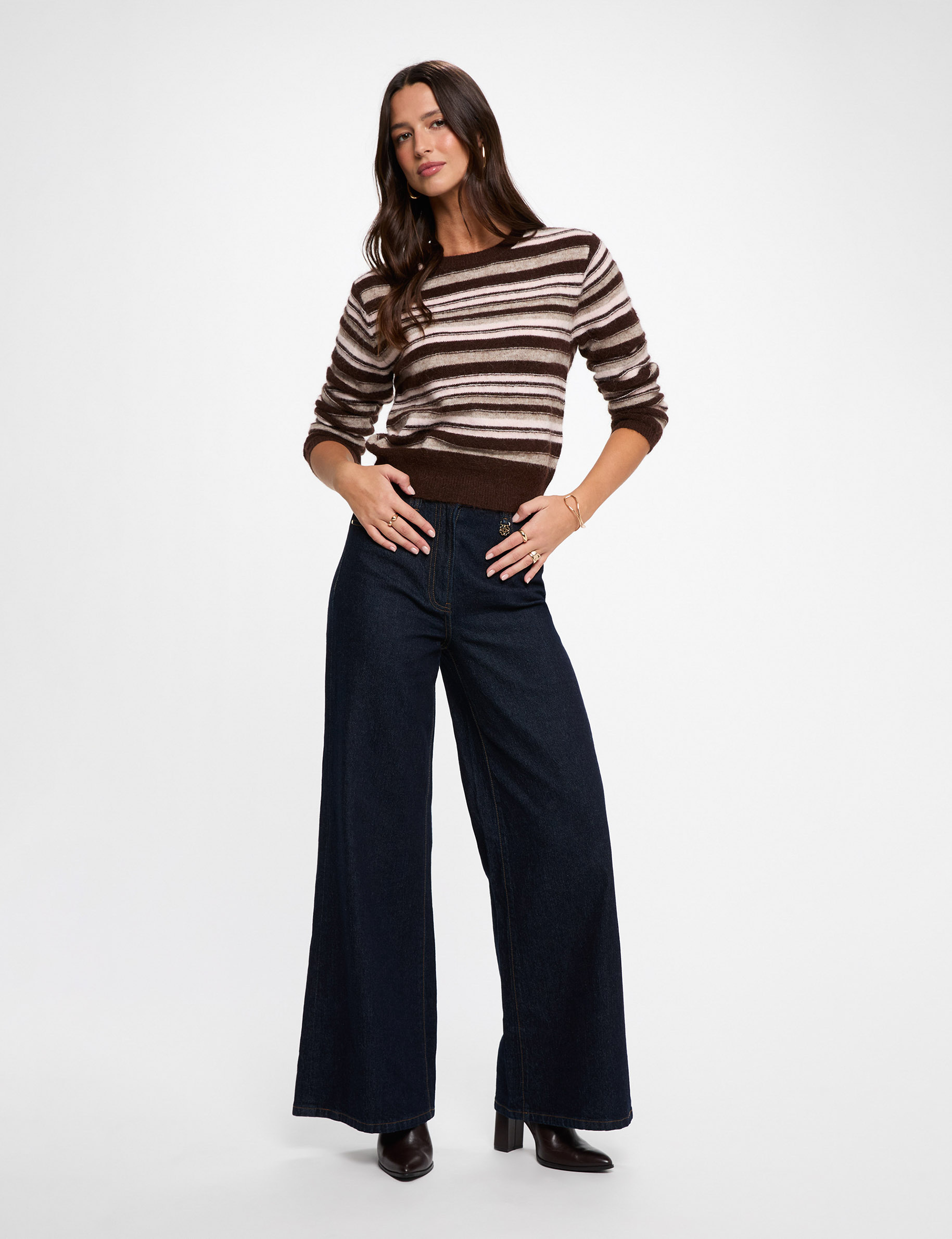 Pull ray&eacute; col rond marron femme